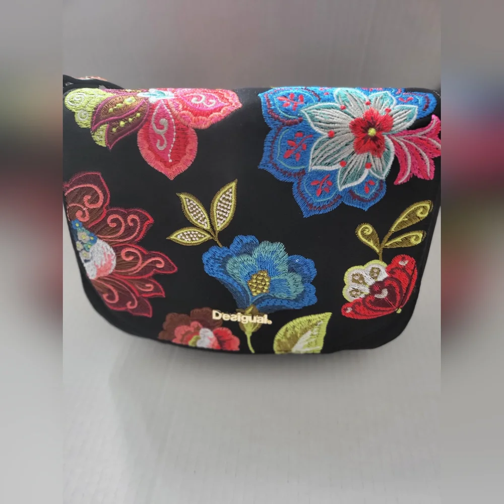 Desigual Embroidered Floral Black Crossbody Bag - Picture 5 of 16